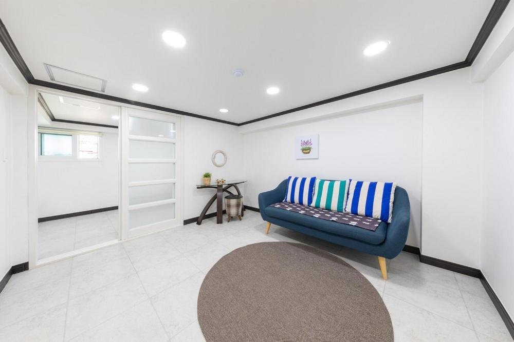 Gangneung Mirabell Spa Pension Стая снимка